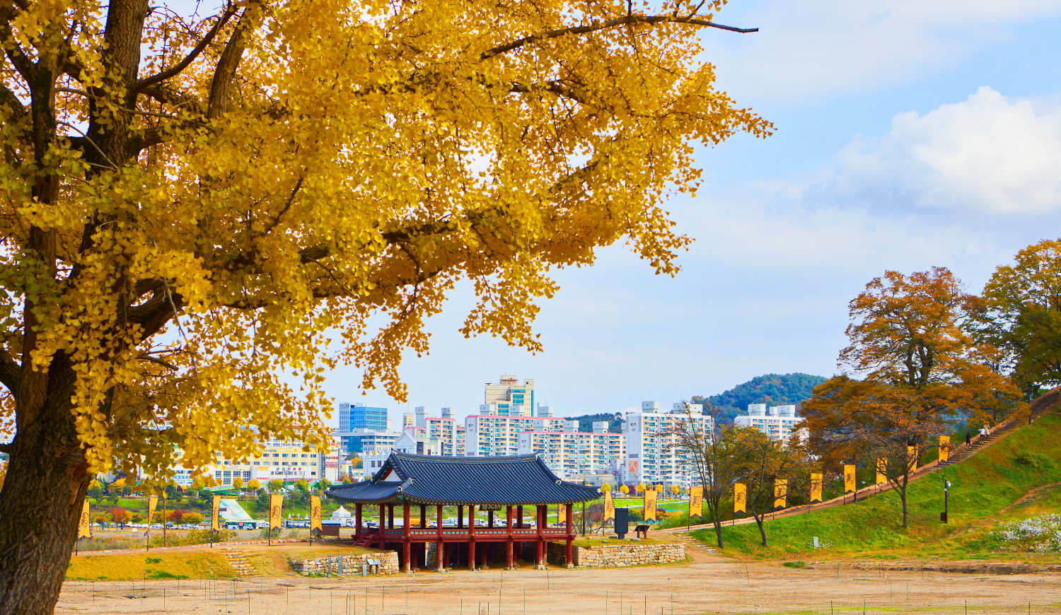 공산성 가을 공북루 이미지