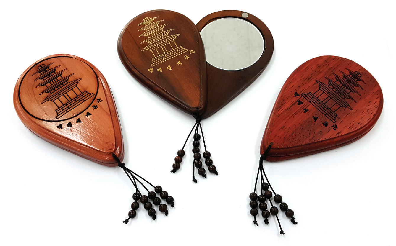 [입선] 우드손거울 이미지