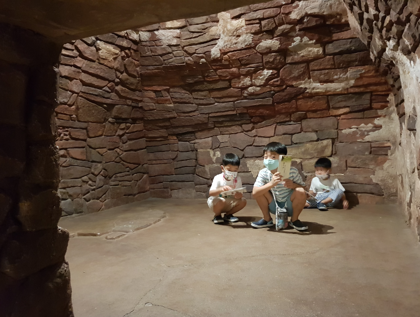 [찬란상] 무령왕릉(유흥일) 이미지