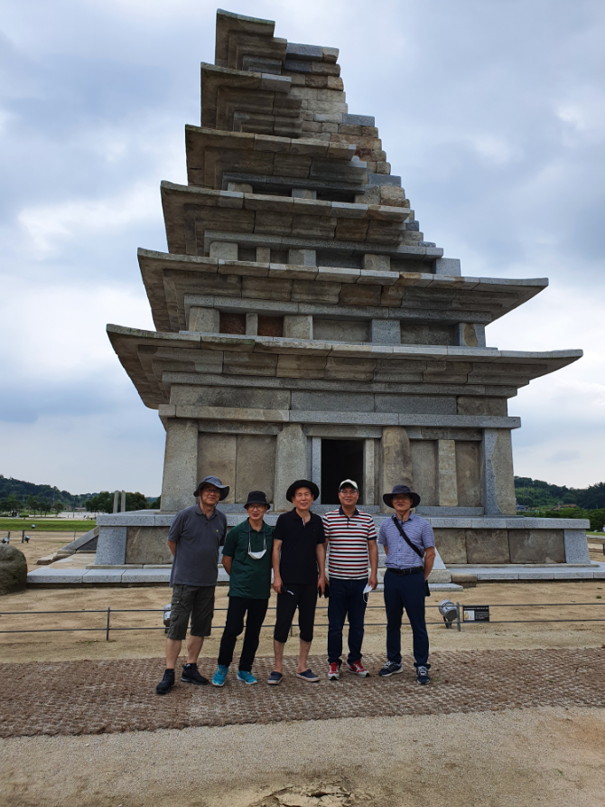 [찬란상] 친구들과(임수연) 이미지