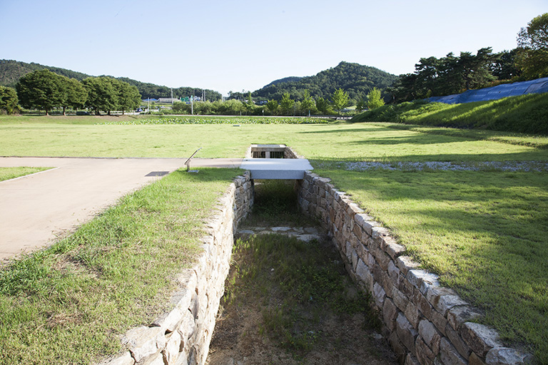 서석교