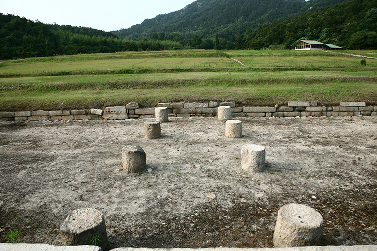 회랑지
